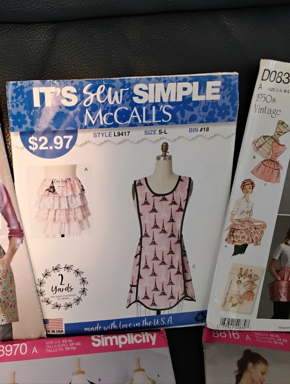 3939 Lot Of 5 Apron Patterns Simplicity New In Package . - Picture 3 of 6
